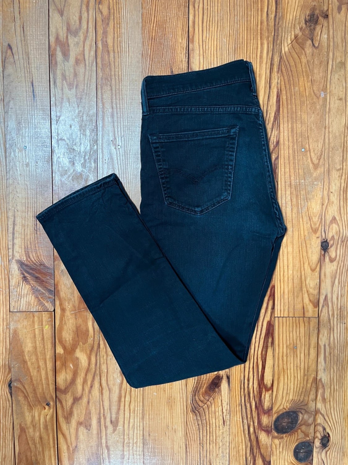đź›’Jeans Levi's W26 L30đź›’