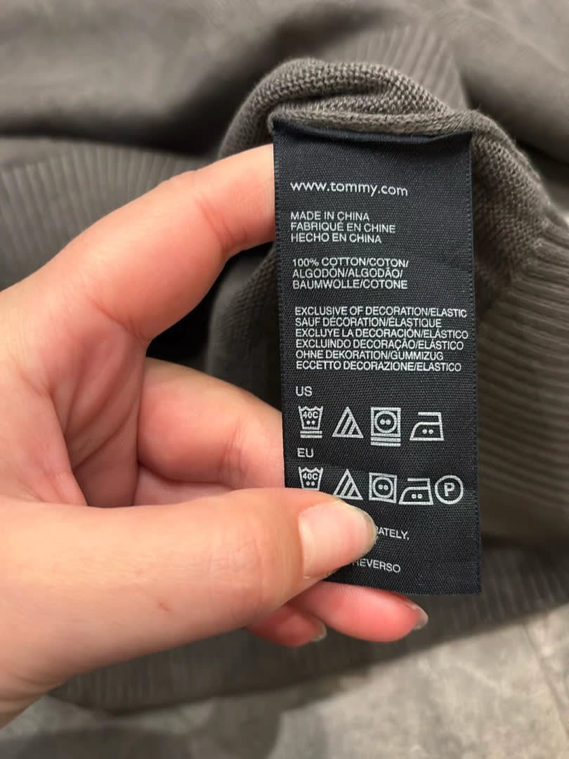 đź›’Pull Tommy Hilfiger Taille M đź›’