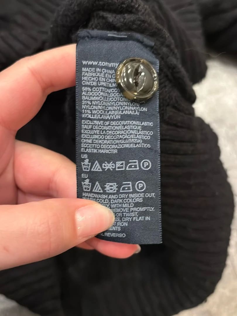 đź›’Pull Tommy Hilfiger Noir Taille Lđź›’