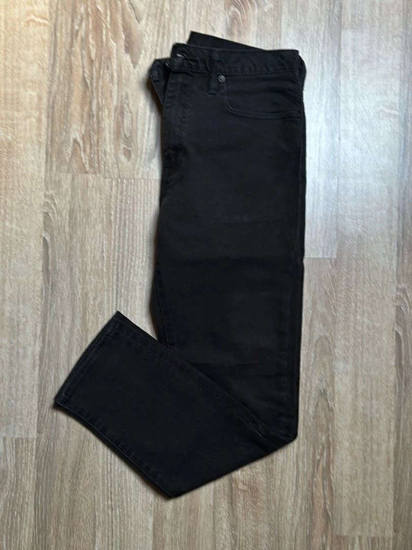 đź›’Jeans Levi's W32 L30đź›’