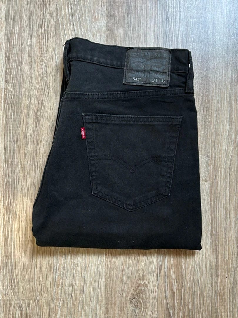 đź›’Jeans Levi's 541 W34 L32đź›’