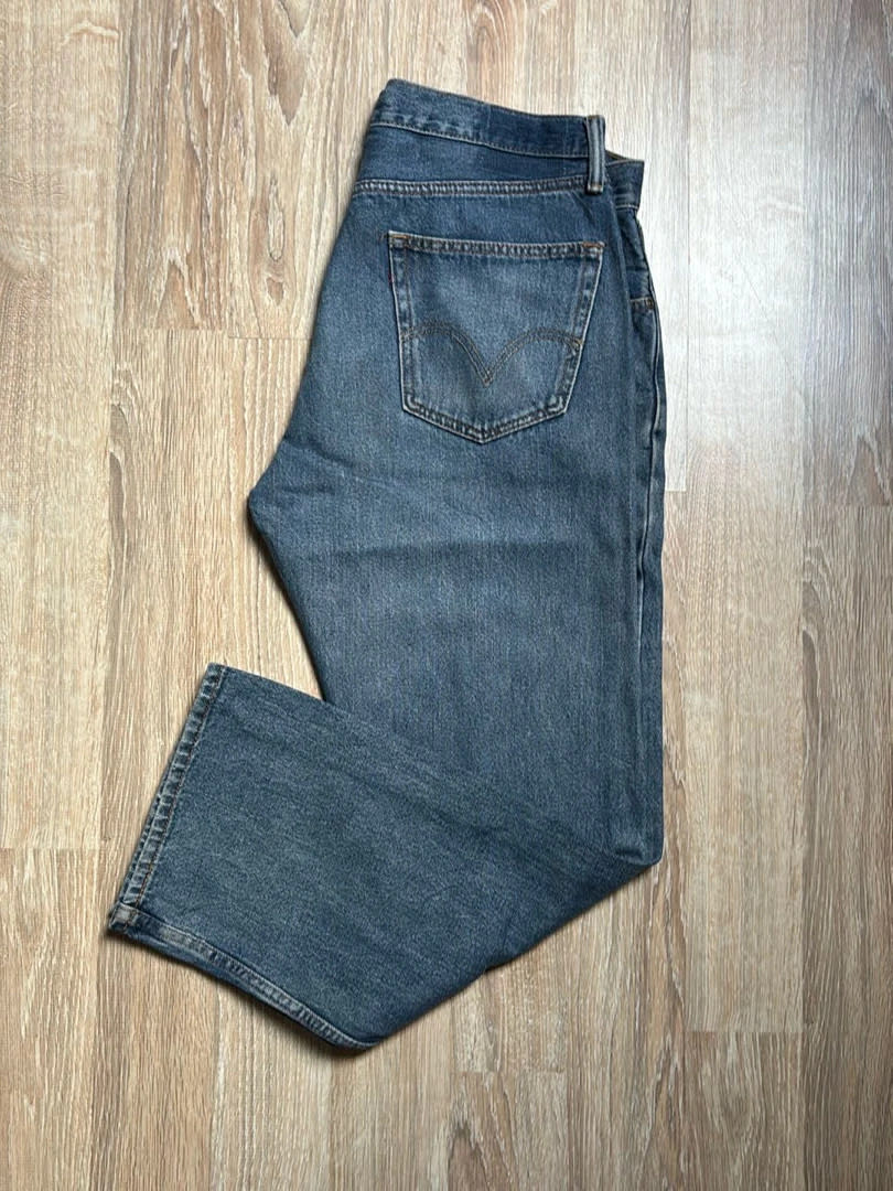 đź›’Jeans Levi's W36 L30đź›’