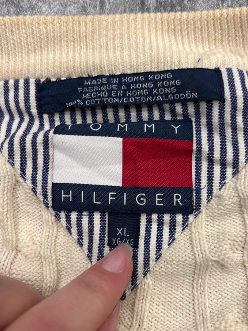 đź›’Pull sans manches Tommy Hilfiger XLđź›’