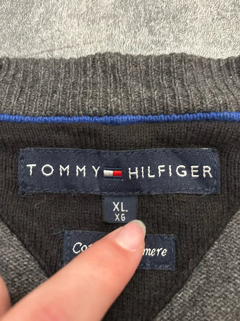 đź›’Pull Tommy Hilfiger XLđź›’