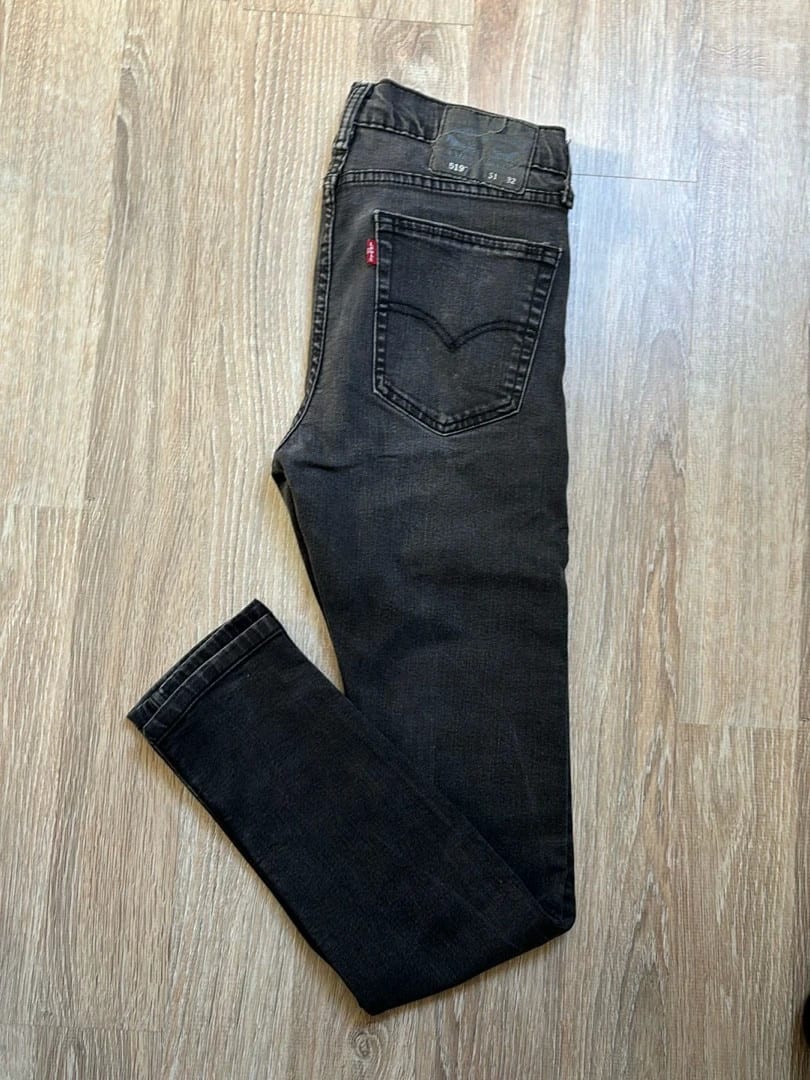 đź›’Jeans Levi's 519 W31 L32đź›’