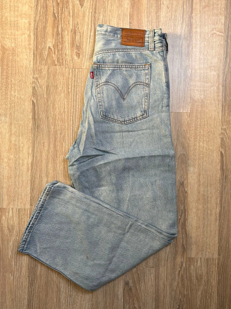 đź›’Jeans Levi's W32 L29đź›’