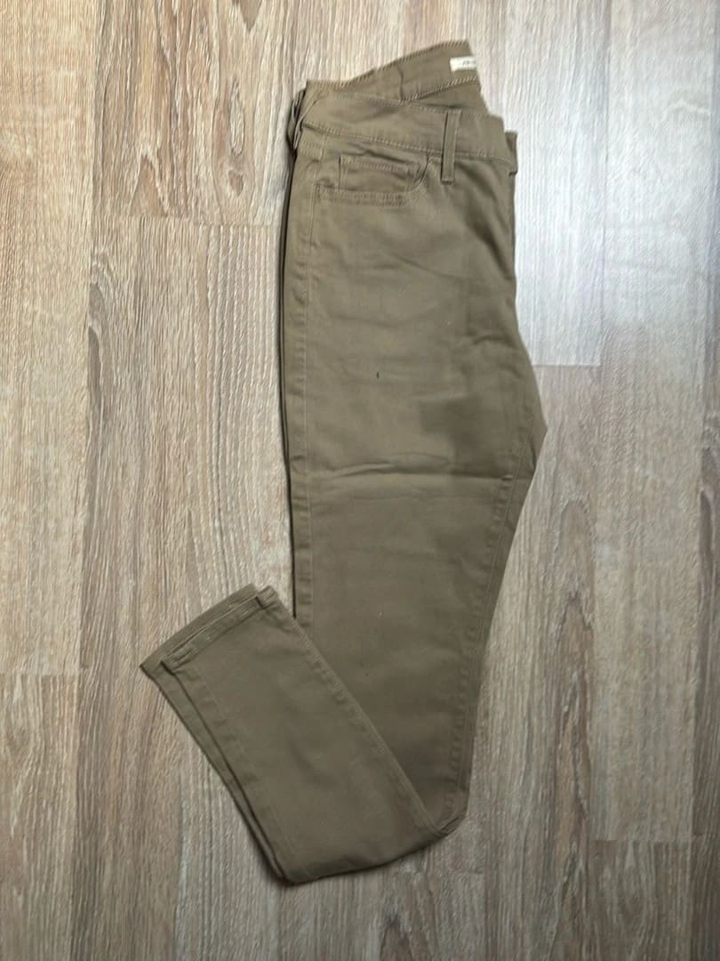 đź›’Jeans Levi's W29 L30đź›’