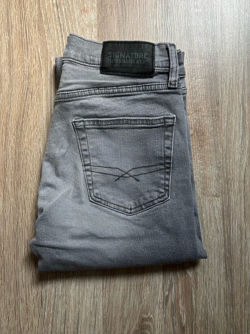 đź›’Jeans Levi's W30 L30đź›’