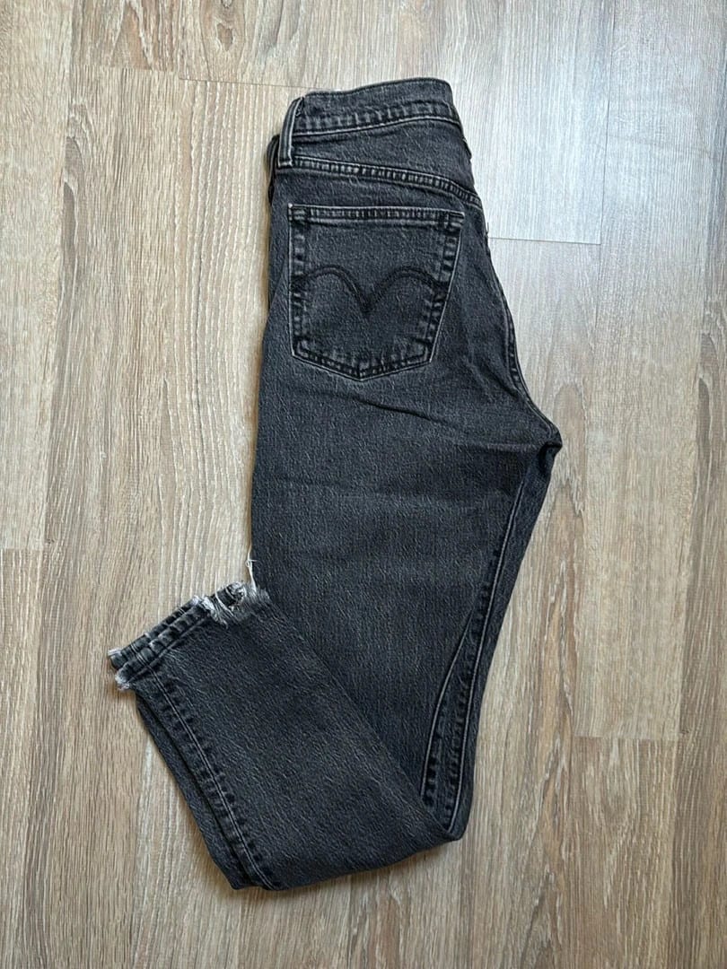 đź›’Jeans Levi's 501 W25 L28đź›’