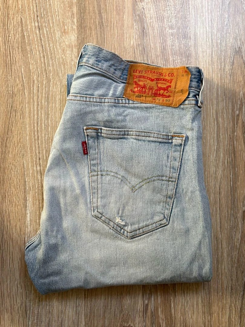 đź›’Jeans Levi's 501 W33 L30đź›’