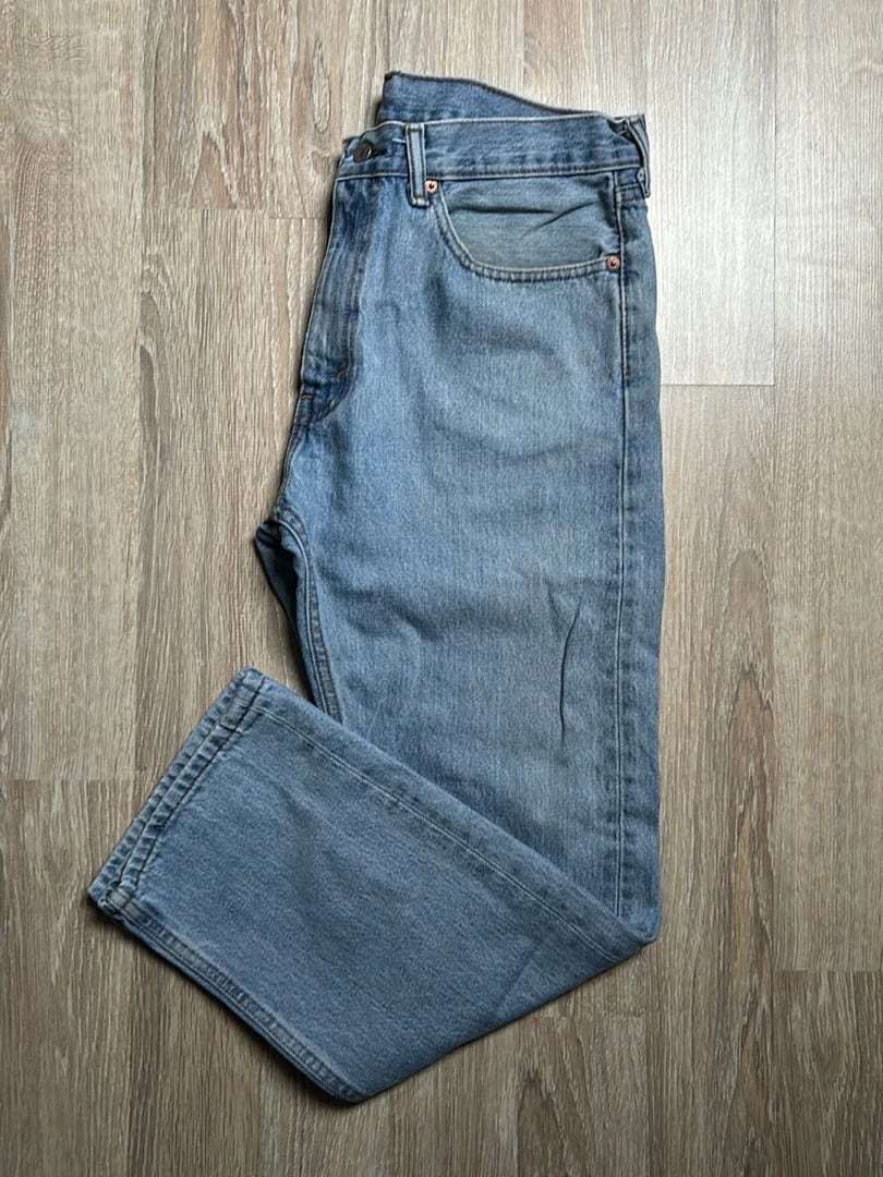 đź›’Jeans Levi's W34 L29đź›’