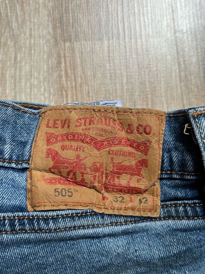 đź›’Jeans Levi's 505 W32 L32đź›’