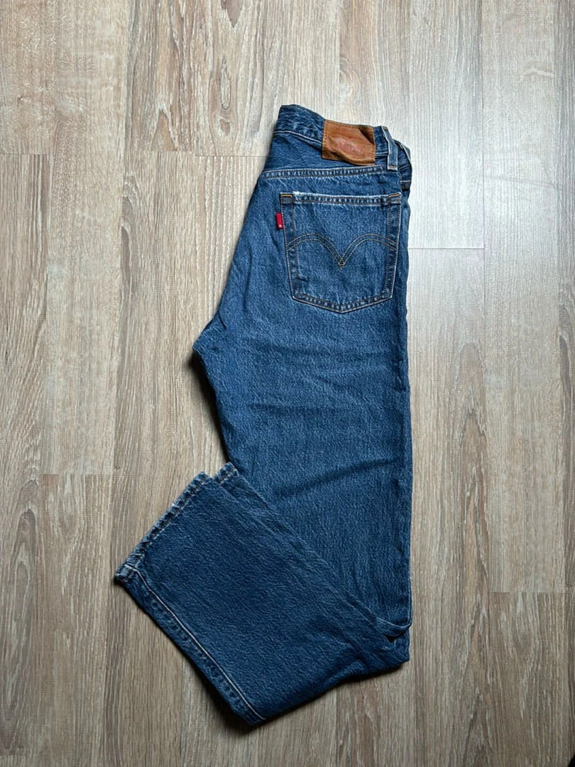 đź›’Jeans Levi's 501 W26 L30đź›’
