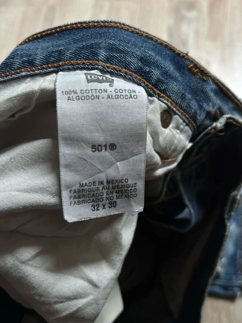 đź›’Jeans Levi's 501 W32 L30đź›’