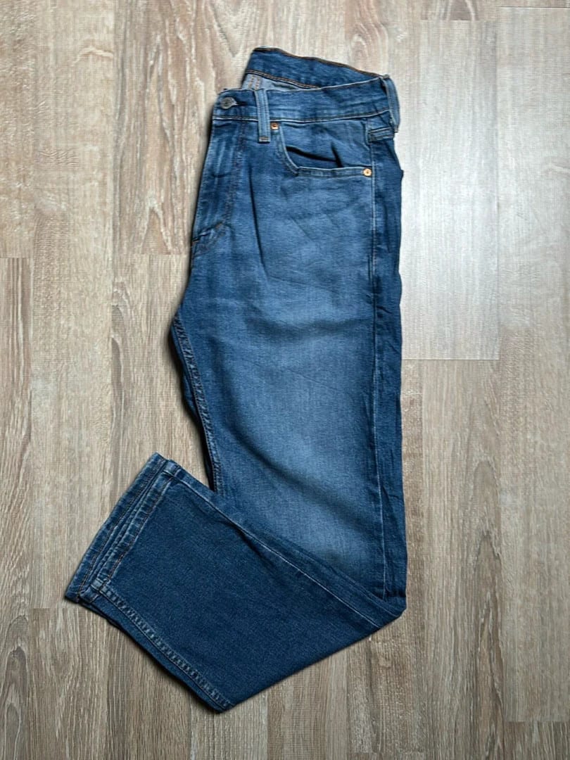 đź›’Jeans Levi's 505 W32 L30đź›’