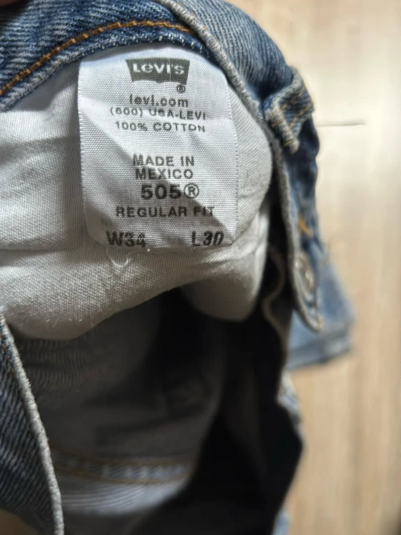 đź›’Jeans Levi's 505 W34 L30đź›’