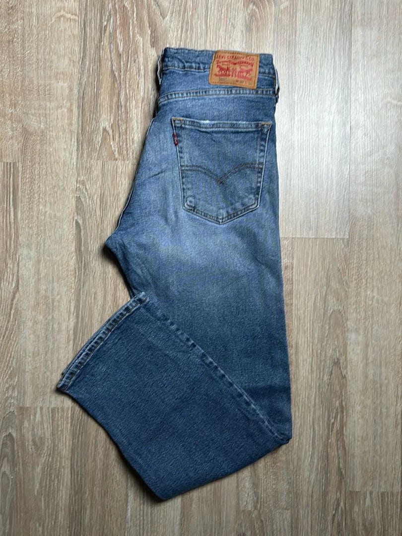 đź›’Jeans Levi's 505 W33 L30đź›’