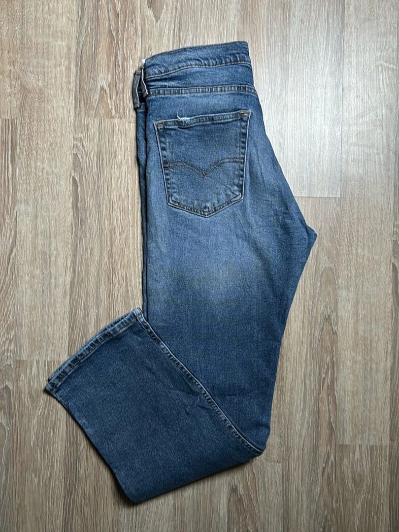 đź›’Jeans Levi's 505 W33 L30đź›’