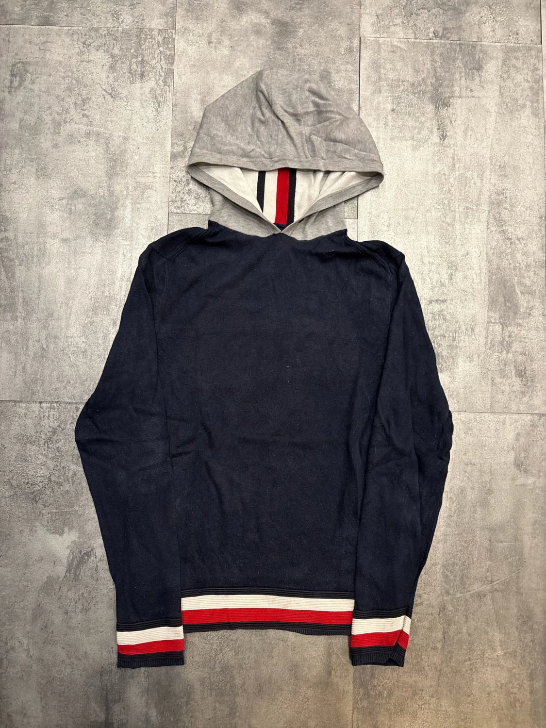 đź›’Pull Ă capuche Tommy Hilfiger XSđź›’