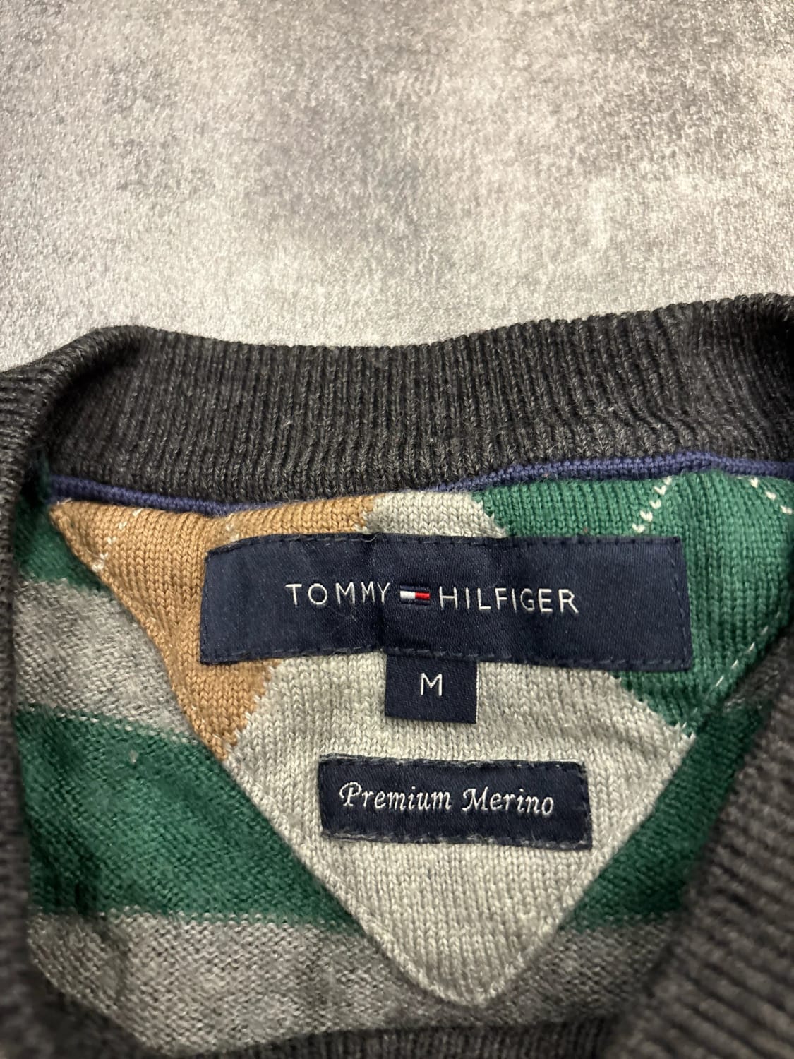 🛒Pull rayé Tommy Hilfiger M🛒