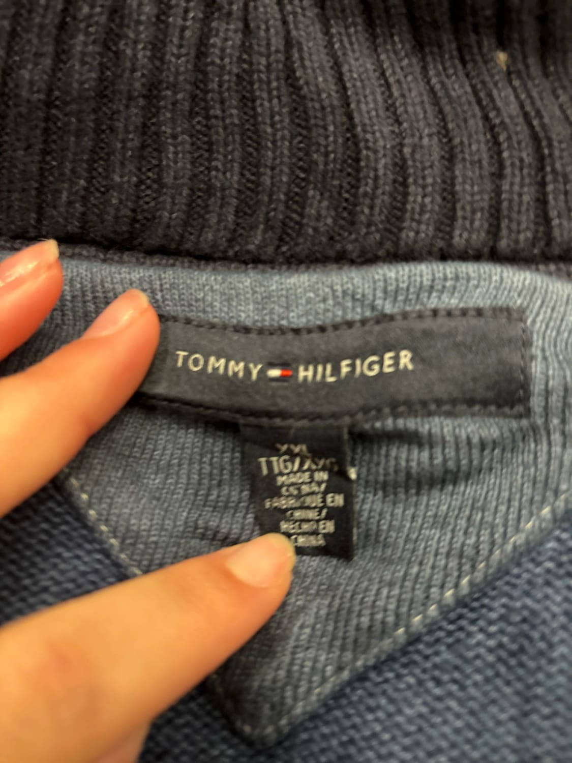 đź›’Pull Tommy Hilfiger Taille XXLđź›’