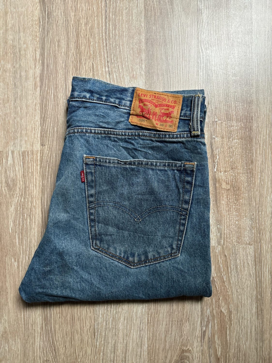 đź›’Jeans Levi's 505 W36 L30đź›’