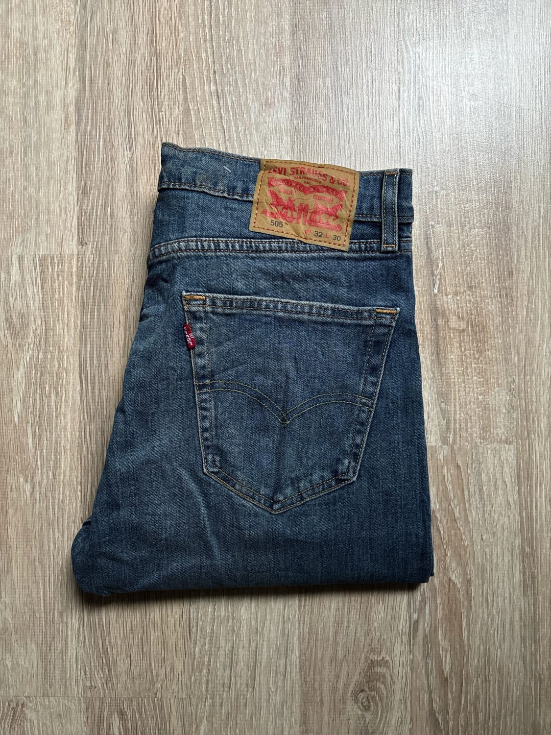 đź›’Jeans Levi's 505 W32 L30đź›’