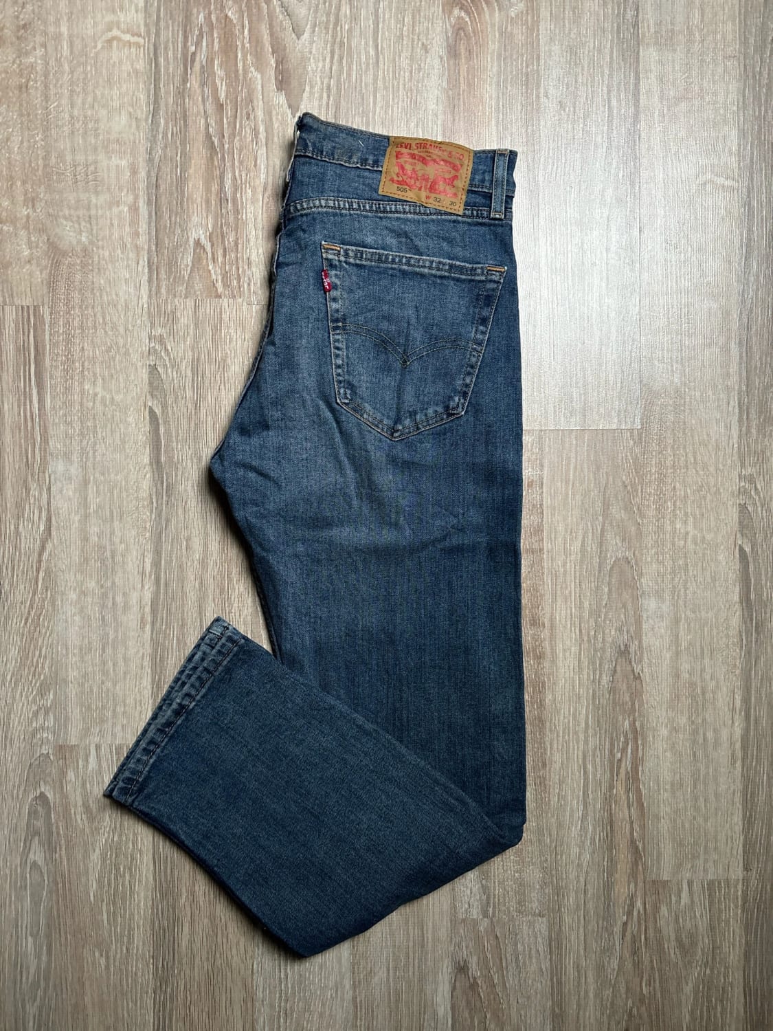 đź›’Jeans Levi's 505 W32 L30đź›’