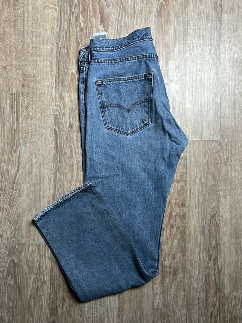 đź›’Jeans Levi's 505 W32 L30đź›’