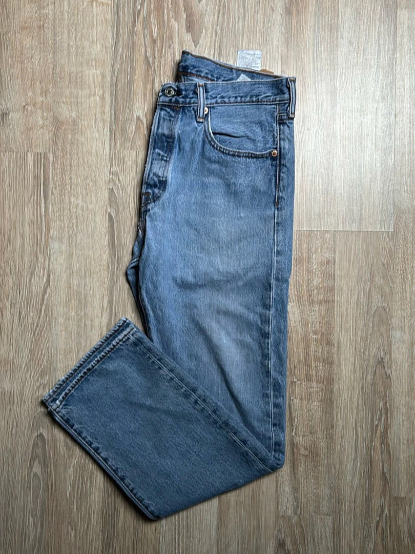 đź›’Jeans Levi's 505 W32 L30đź›’