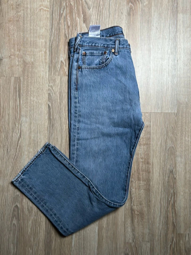đź›’Jeans Levi's 505 W32 L30đź›’