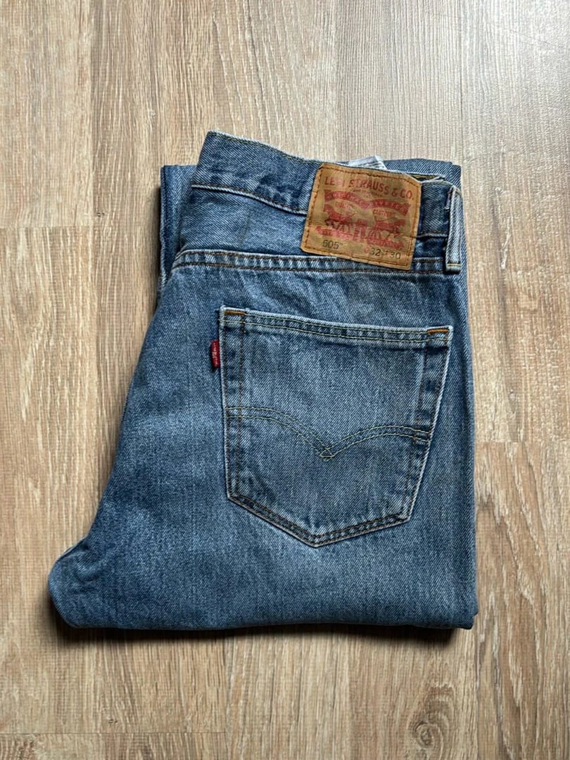 đź›’Jeans Levi's 505 W32 L30đź›’