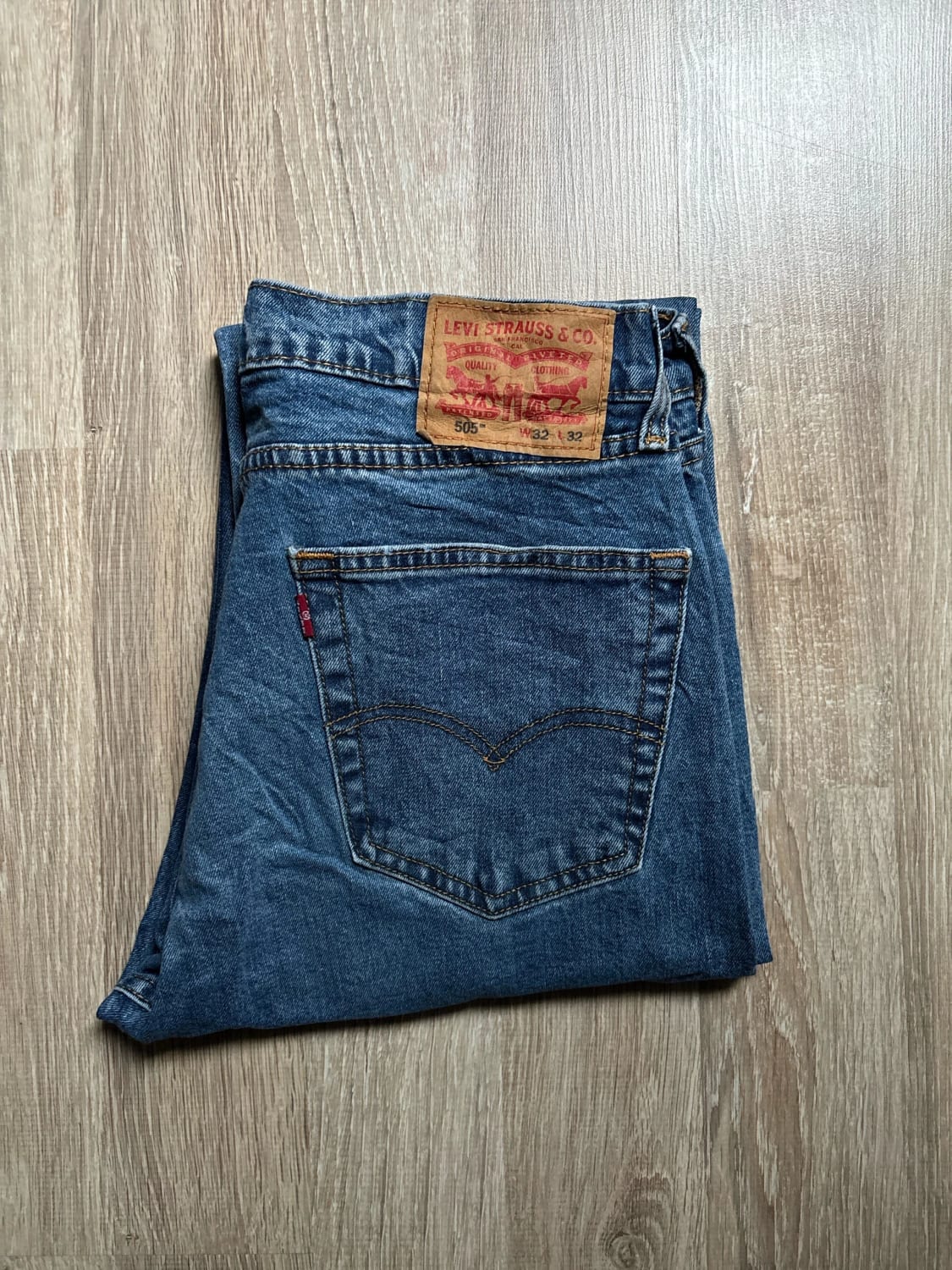 đź›’Jeans Levi's 505 W32 L32đź›’