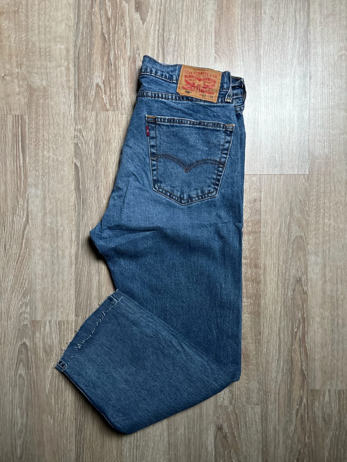 đź›’Jeans Levi's 505 W32 L32đź›’