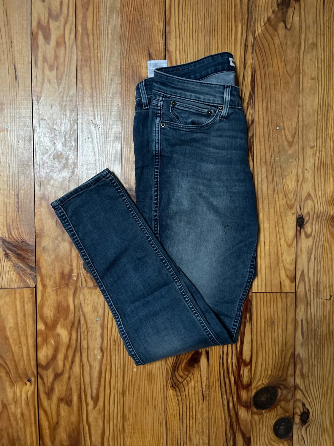 đź›’Jeans Levi's W26 L30đź›’