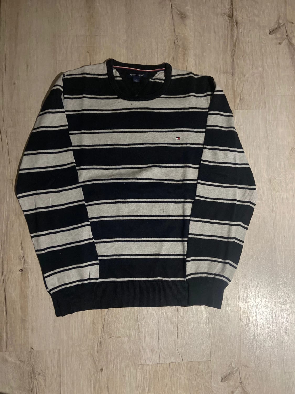 🛒Pull rayé Tommy Hilfiger taille M🛒