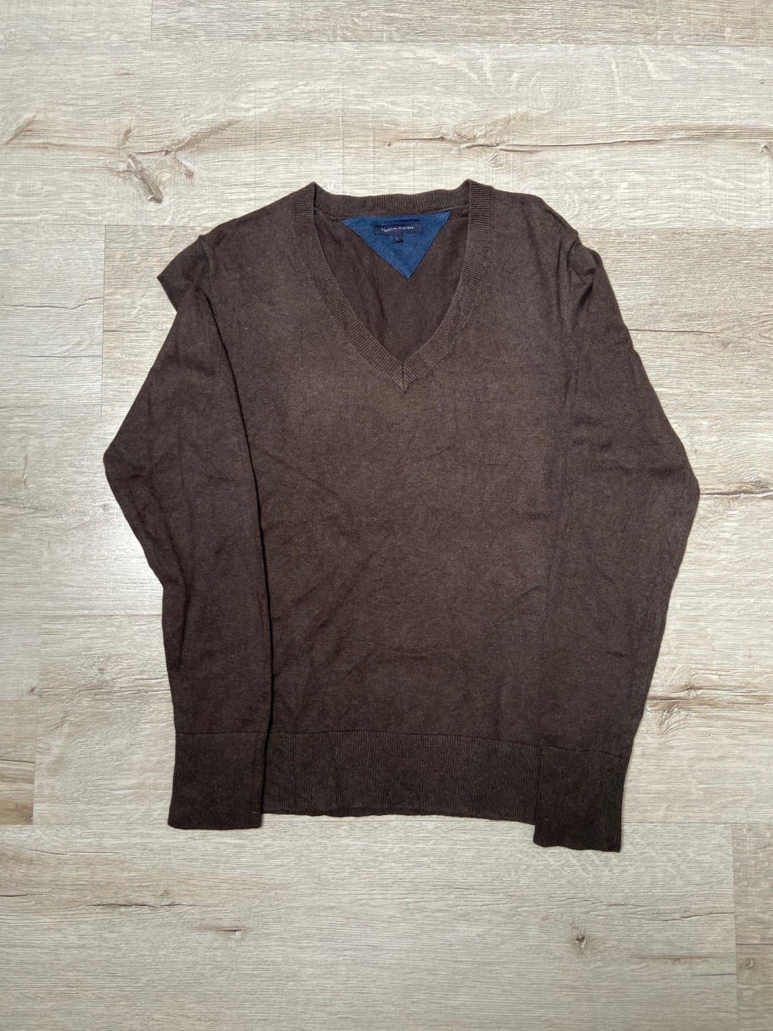 đź›’Pull Tommy Hilfiger Col V Taille Lđź›’
