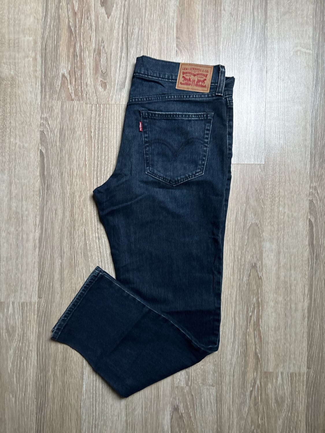 đź›’Jeans Levi's W28đź›’