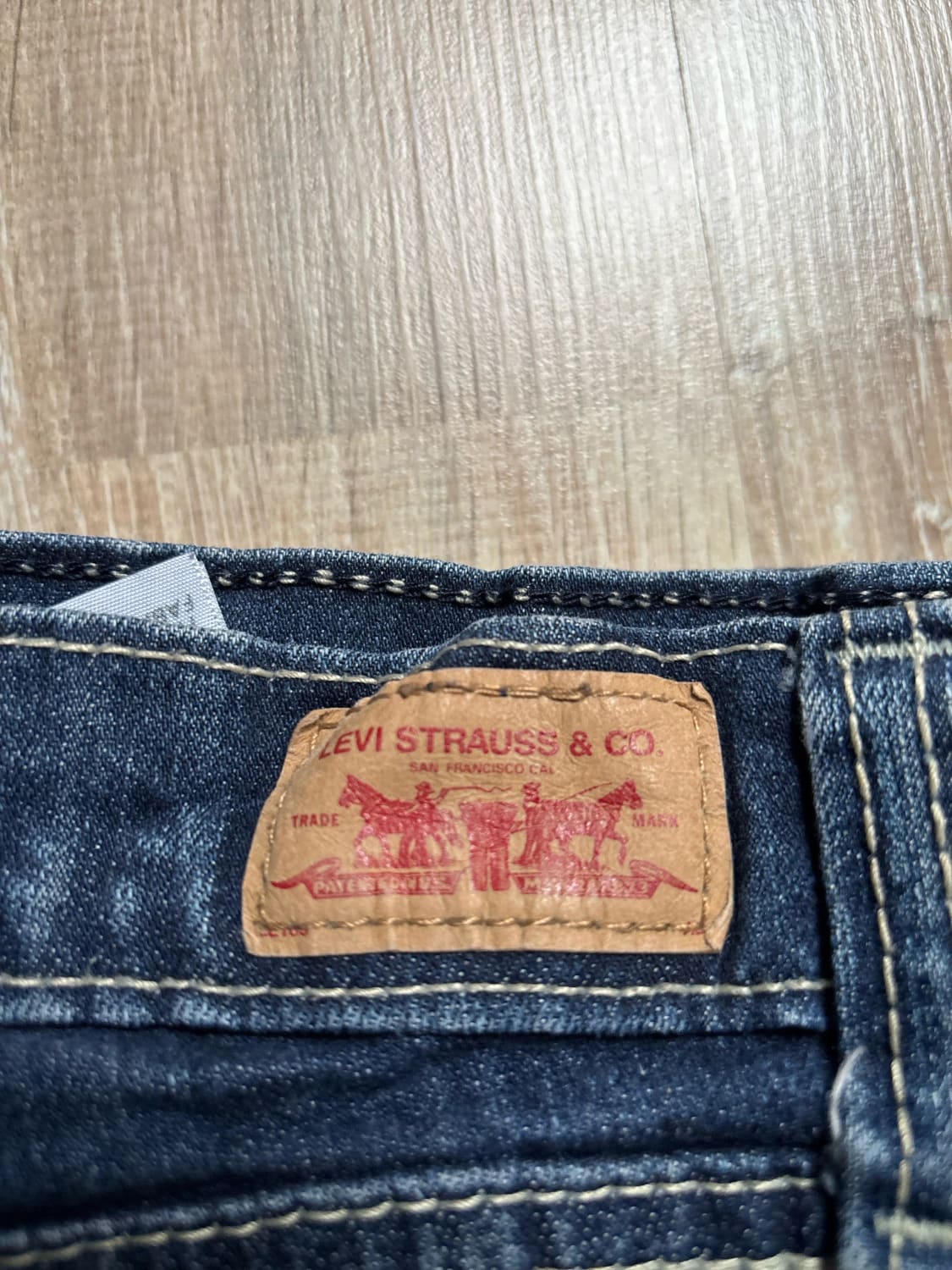 đź›’Jeans Levi's Mđź›’