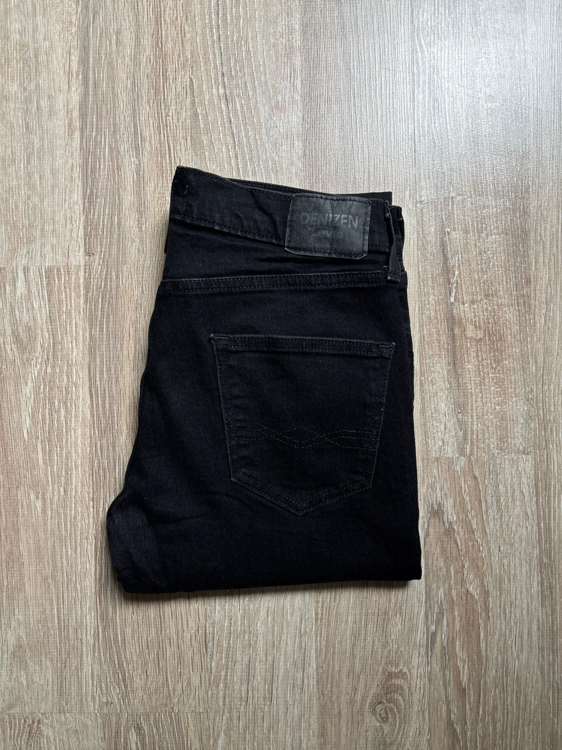 đź›’Jeans Levi's W30 L30đź›’