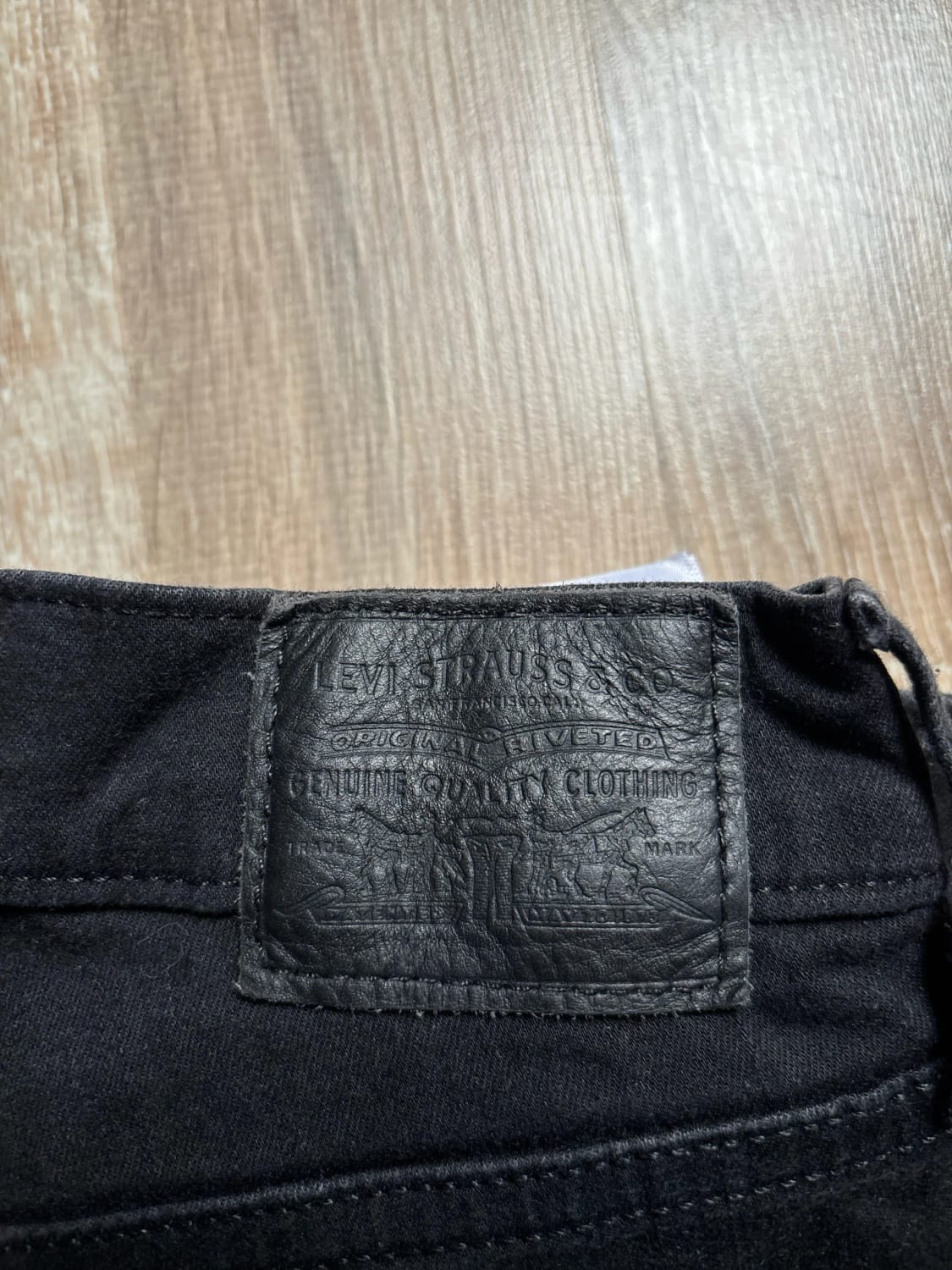 đź›’Jeans Levi's W27 L30đź›’