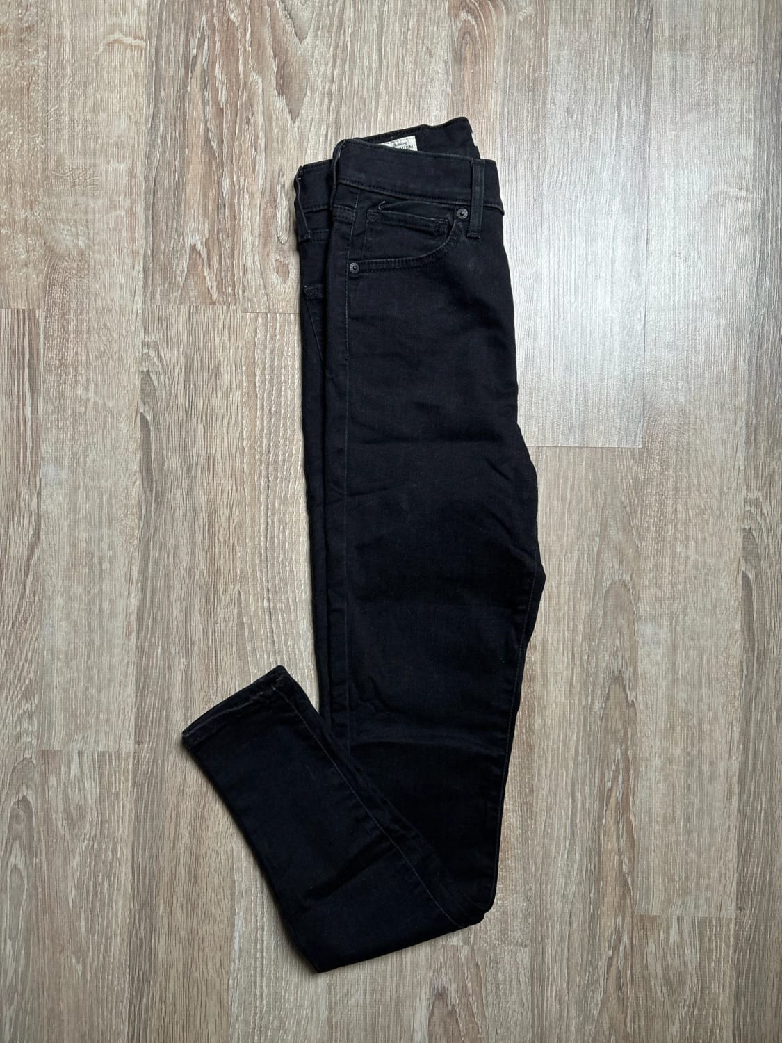 đź›’Jeans Levi's W27 L30đź›’