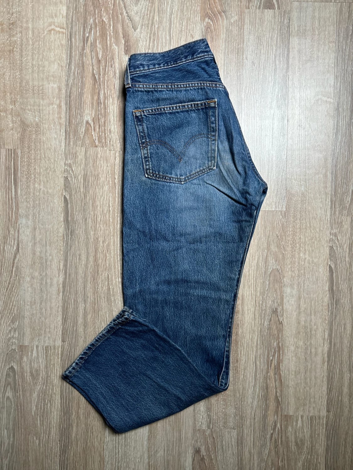 đź›’Jeans Levi's W31 L30đź›’
