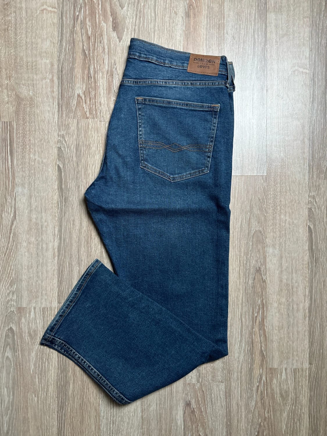 đź›’Jeans Levi's W36 L30đź›’