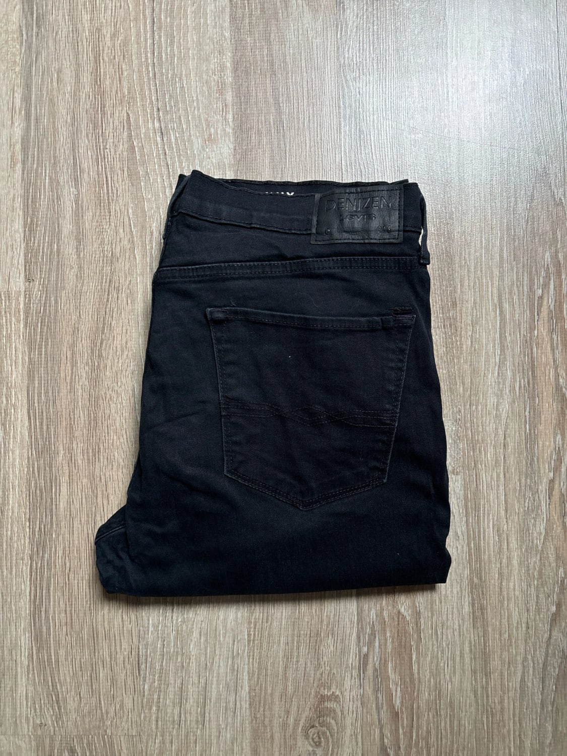 đź›’Jeans Levi's W36 L30đź›’