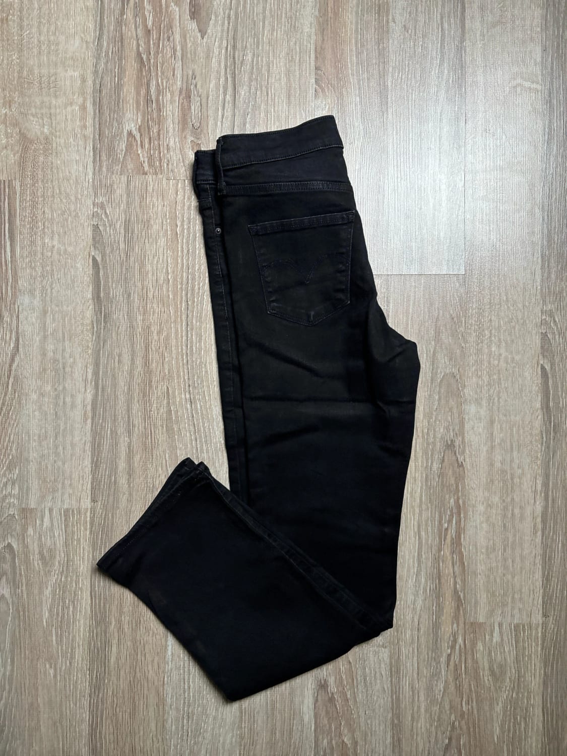 đź›’Jeans Levi's W28 L30đź›’