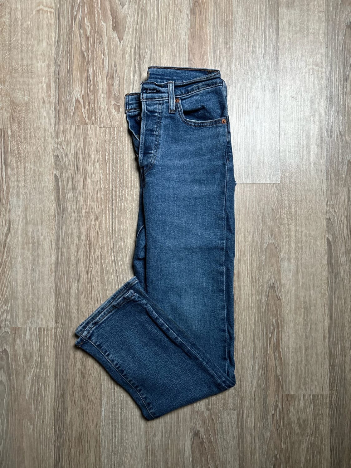 đź›’Jeans Levi's W27 L28đź›’