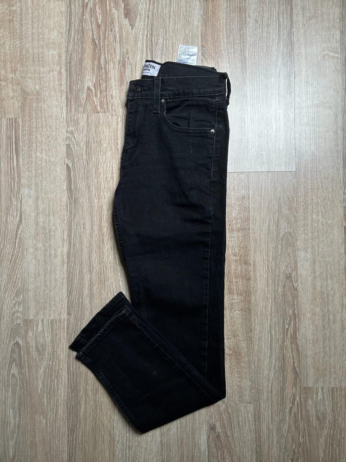 đź›’Jeans Levi's W28 L30đź›’