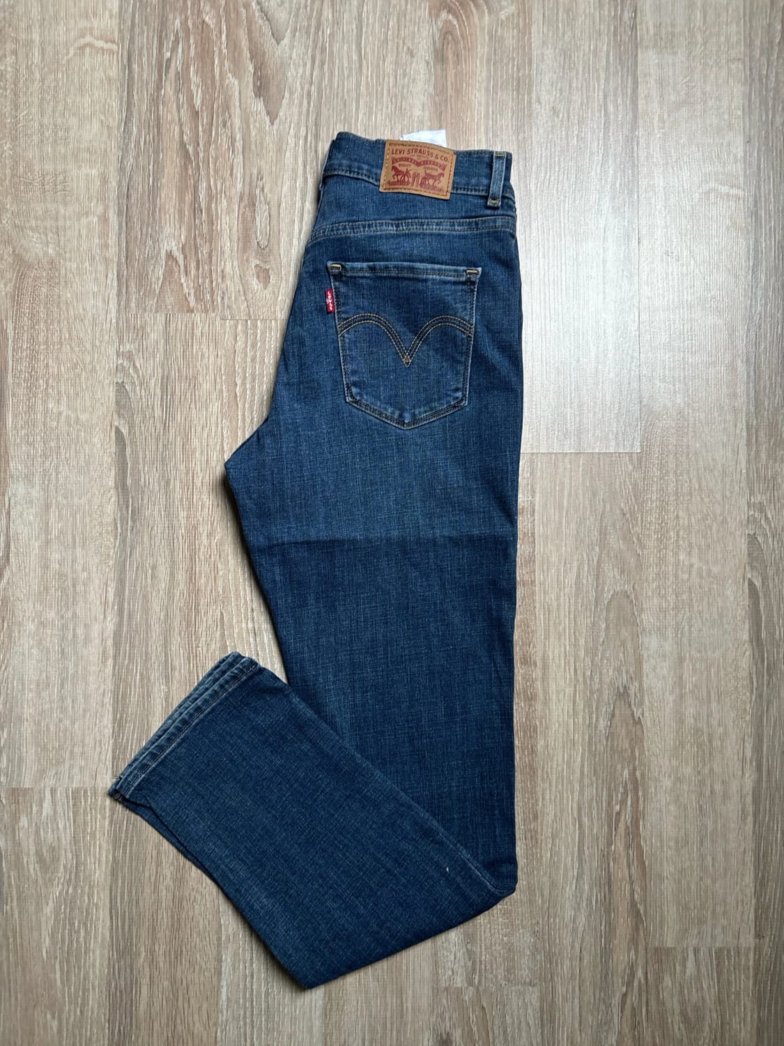 đź›’Jeans Levi's W27 L30đź›’