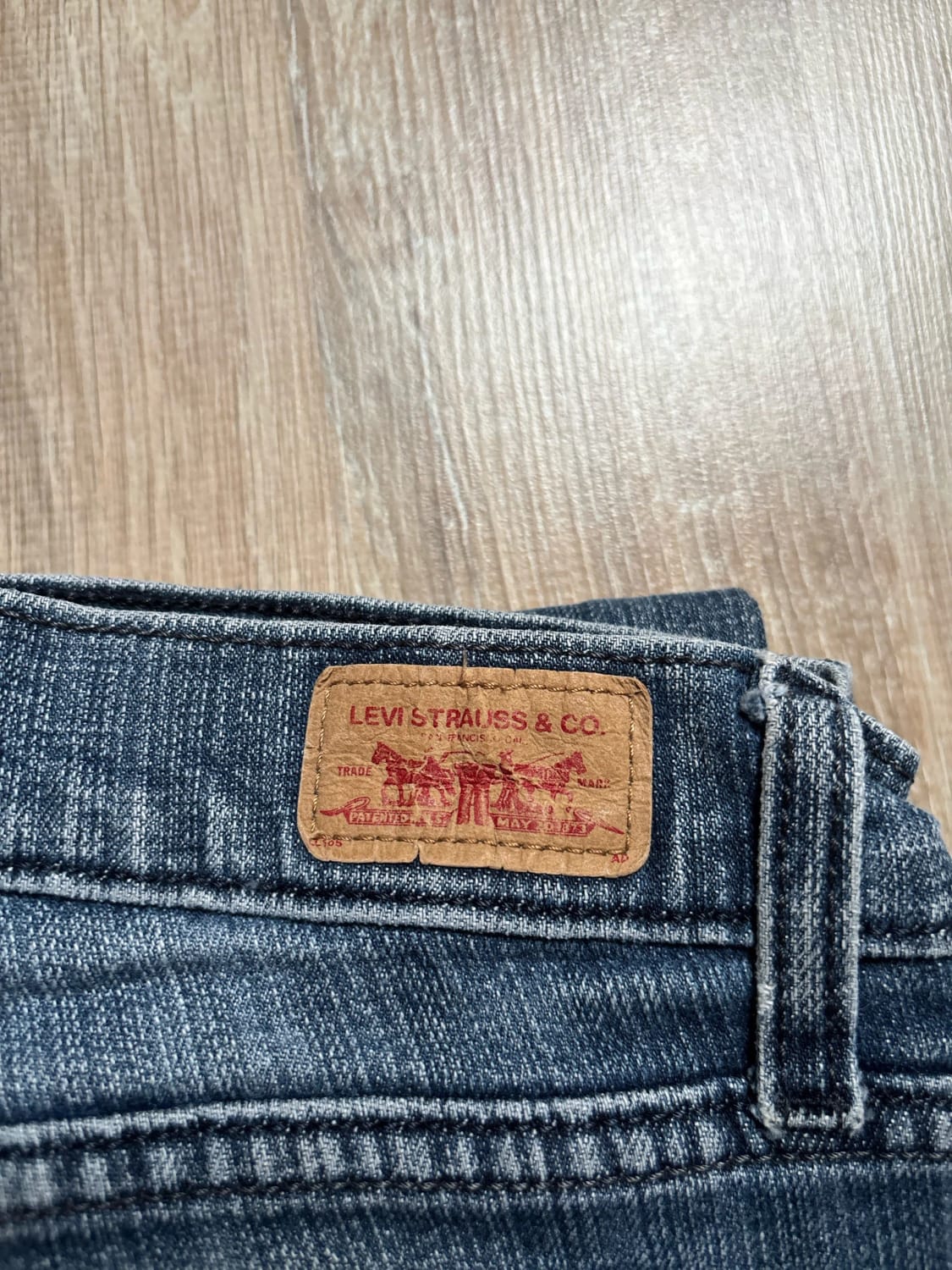 đź›’Jeans Levi's Mđź›’